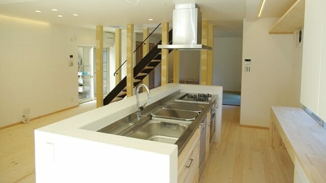 納屋から“カフェ”へと生まれ変わった家