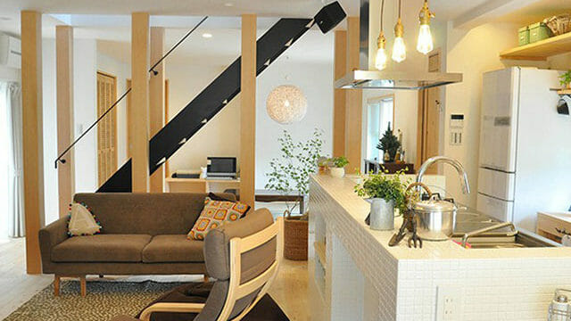 納屋から“カフェ”へと生まれ変わった家